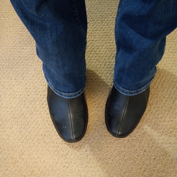 Naturalizer Leather Ankle Boots - Picture 11 of 12